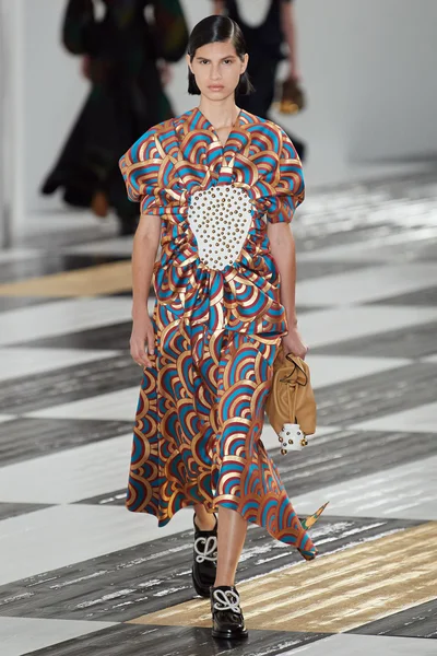 Look 33